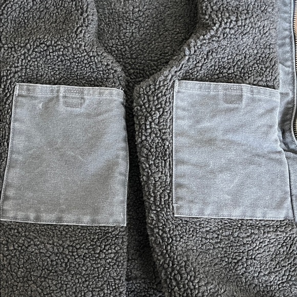 Carhartt Men's Gravel Color Sherpa Lined Sleeveless Jacket Vest - Picture 13 of 13